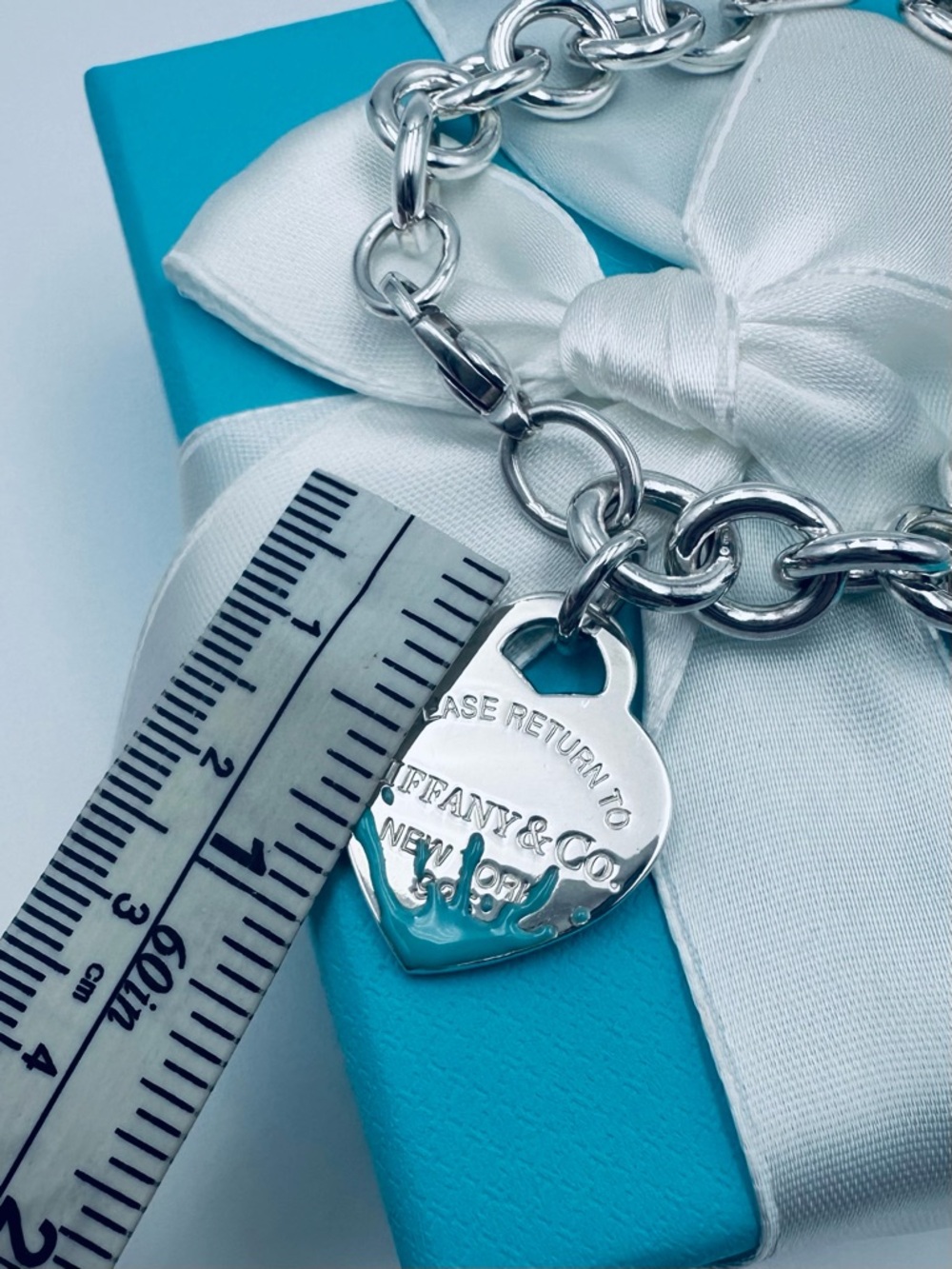 7” Return To Tiffany & Co. Blue Splash Heart Tag Bracelet in Silver w Packaging - Picture 9 of 10